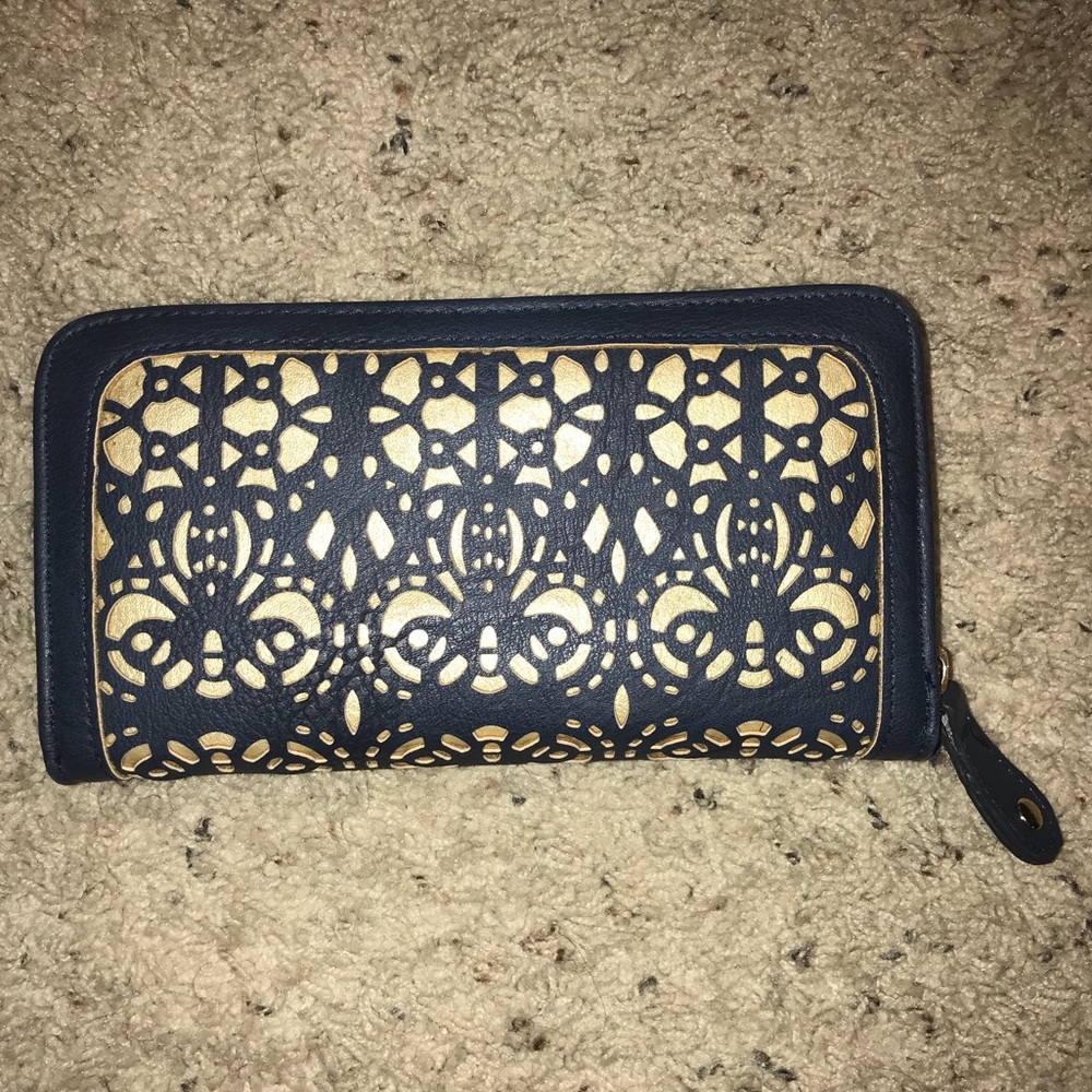 Wallet - Picture 2 of 4